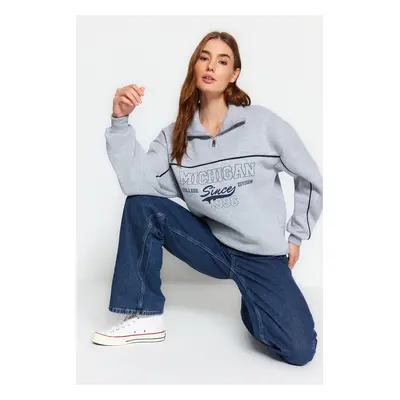 Trendyol Gray Zippered Printed Oversize Thick Fleece Inside Knitted Sweatshirt