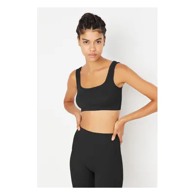 Trendyol Black Seamless/Seamless Lightly Supported/Shaping Knitted Sports Bra