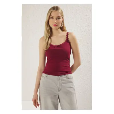 Trendyol Claret Red Fitted/Fits on the Body Lace and Bow Detail Flexible Knitted Blouse