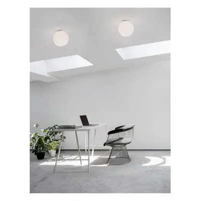 Stropní svítidlo NEVOSO opálové sklo a bílý kov E27 1x12W 230V IP20 bez žárovky - NOVA LUCE