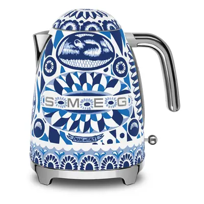 Rychlovarná konvice Smeg 50's Style Dolce & Gabbana KLF03DGBEU / 2400 W / 1,7 l / série Blu Medi