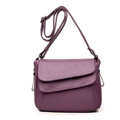 Crossbody psaníčko s dvojitou vrchní částí Barva: Fialová