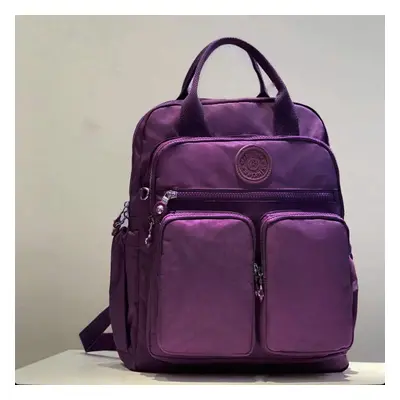 Nylonový batoh s předními kapsami Barva: Thick purple