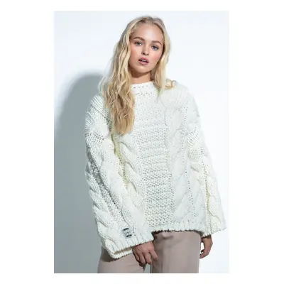 svetr CHUNKY KNIT F780 se silným úpletem Barva: Smetanová