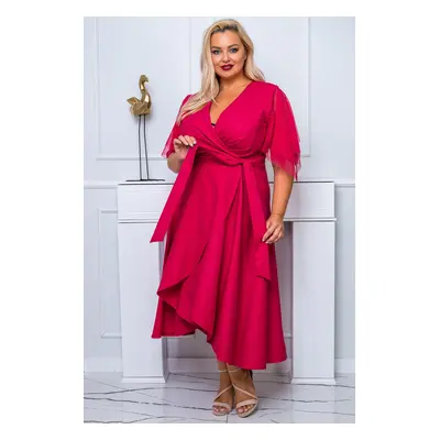 Společenské šaty plus size s páskem ELENA glossy Barva: Malinová