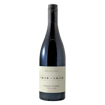 Shaw and Smith Lenswood Pinot Noir 2021