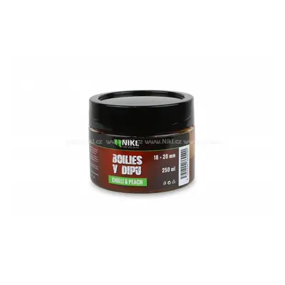 Nikl Boilies v Dipu 18+20mm 250g Hmotnost: 250g, Průměr: 18+20mm, Příchuť: Chilli & Peach