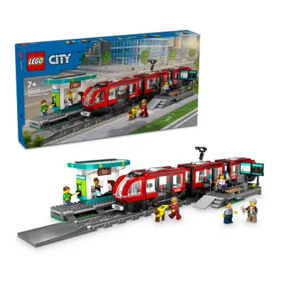 LEGO® City 60423 Tramvaj a zastávka v centru města