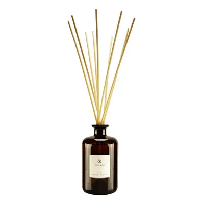 The Olphactory Reed Diffuser Cedar & Oud to aroma difuzér 500 ml