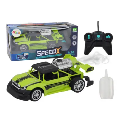 RC závodní auto zelené 1:20 kouřové efekty