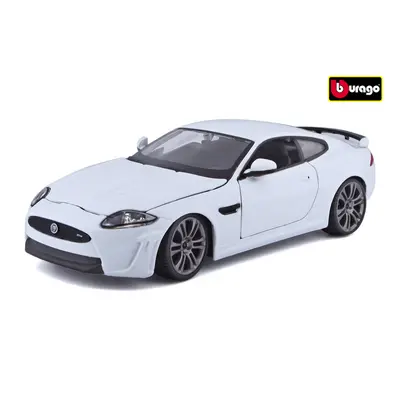 Bburago 1:24 Jaguár XKR-S White