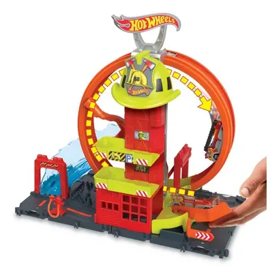 Hot Wheels CITY SUPER HASIČSKÁ STANICE SE SMYČKOU