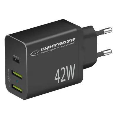 Rychlonabíječka 42W - USB-C a 2x USB-A