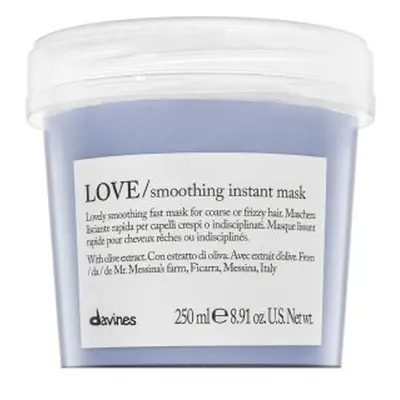 Davines Essential Haircare Love Smoothing Instant Mask pro hrubé a nepoddajné vlasy 250 ml