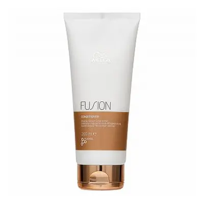 Wella Professionals Fusion Intense Repair Conditioner posilující kondicionér pro poškozené vlasy