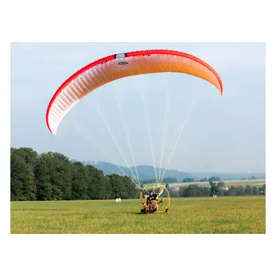 Zážitek - Motorový paragliding Moravskoslezský kraj: Adrenalin i pohoda