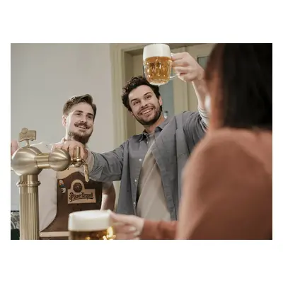 Zážitek - Pilsner Urquell Experience: Škola čepování piva v Praze Co dělat v Praze? Vyrazte za z