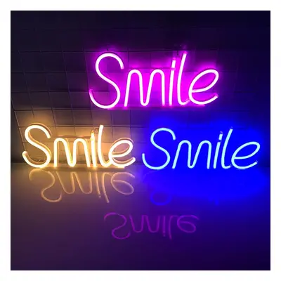 SMILE - neonový LED svítící nápis na zeď visací