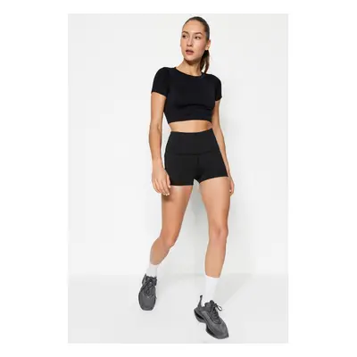 Trendyol Black Recovery Waist Reflexní potisk Detailní Extra Krátké Pletené Sportovní Šortky Leg