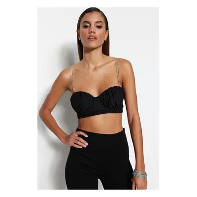 Trendyol černý crop top s podšívkou a třpytivými kamínky