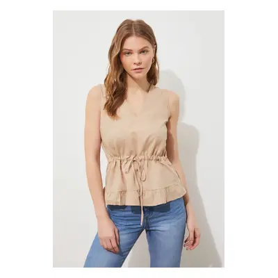 Trendyol Beige V-Neck Waist Woven Blouse