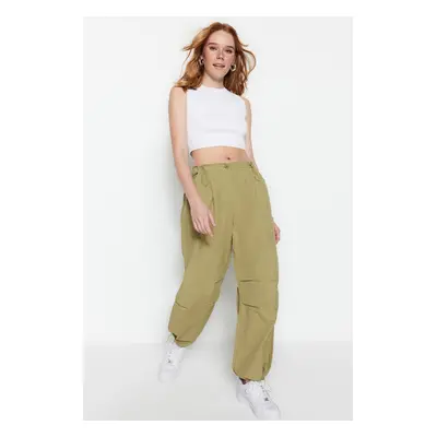 Trendyol Green Jogger Normální pas Elastické tkané kalhoty