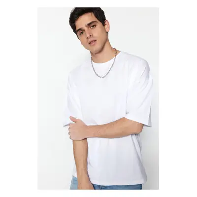 Trendyol White Oversize/Wide Cut Basic tričko ze 100% bavlny