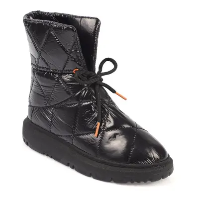 Capone Outfitters Quilted Parachute Fabric Women's Snow Boots with Adjustable Ankle Buckle