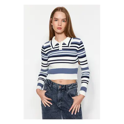 Trendyol Ecru Crop Polo Neck Pletený svetr