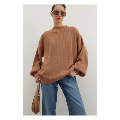 Trendyol Mink Wide Fit Crew Neck Pletený svetr