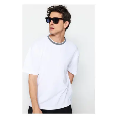 Trendyol Premium Basic White Relaxed Cut Knitted Tape Textured Pique T-Shirt