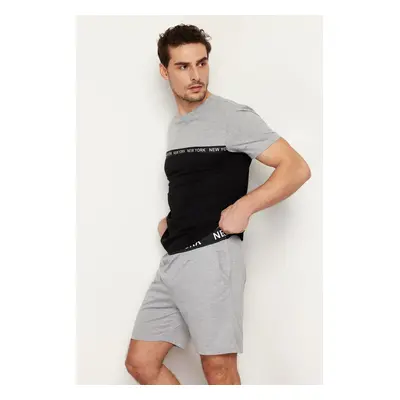 Trendyol Black Gray Color Blocked Regular Fit Knitted Shorts Pajama Set with Elastic Waist