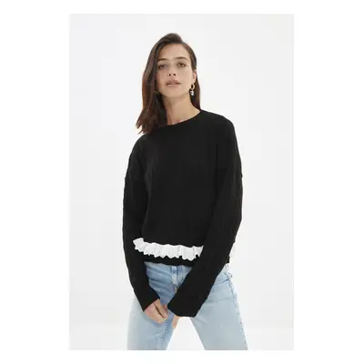 Trendyol Black Lace Detailed Knitwear Sweater