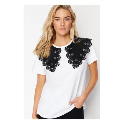 Trendyol White 100% Cotton Premium Collar Detailed Regular/Normal Pattern Knitted T-Shirt