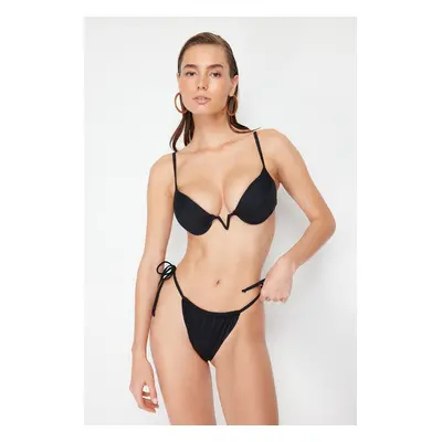 Trendyol Black Balconet V Accessory Push Up Bikini Top