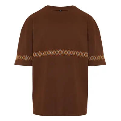 Trendyol Brown Oversize/Wide Cut Embroidered 100% Cotton T-Shirt