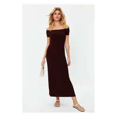 Trendyol Brown Carmen Collar Fitted/Fitted Stretchy Knitted Maxi Pencil Dress