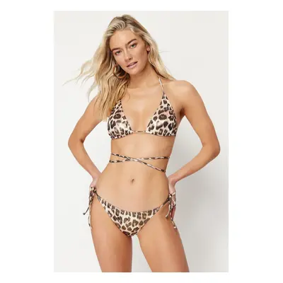 Trendyol Leopard Patterned Triangle Tied High Leg Regular Bikini Set