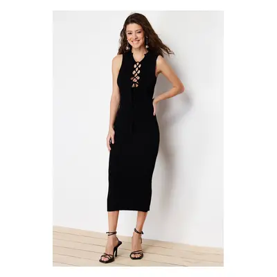 Trendyol Black Midi Knitwear Back Detailed Premium Yarn / Special Yarn Knitwear Dress