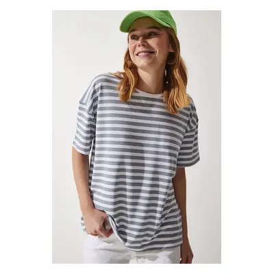 Happiness İstanbul Women's Gray Crew Neck Striped Oversize Knitted T-Shirt