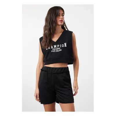 Trendyol Black High Waist Slim Knitted Shorts with Pockets & Bermuda