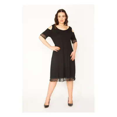 Şans Women's Plus Size Black Decollete Decollete Black Dress