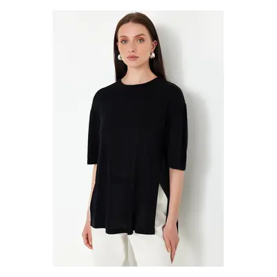 Trendyol Black Basic Flowy Slit Detailed Knitwear T-Shirt