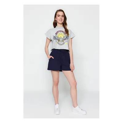 Trendyol Navy Blue Woven Shorts with Pockets with Elastic Waist