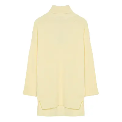 Trendyol Light Yellow Wide Pattern Turtleneck Knitwear Sweater