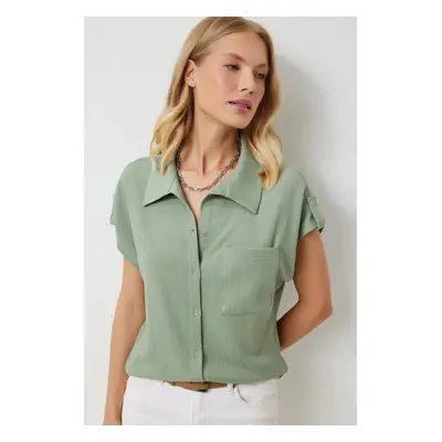 Happiness İstanbul Women's Green Comfortable Knitted Shirt with Pockets