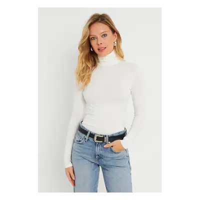 Cool & Sexy Women's Turtleneck Blouse White