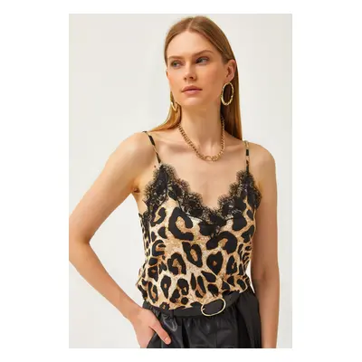 Olalook Women's Large Leopard Strap Adjustable Lace Flowy Knitted Undershirt Blouse