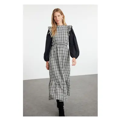 Trendyol Ecru Sleeves Woven Tweed Dress with Poplin Detail