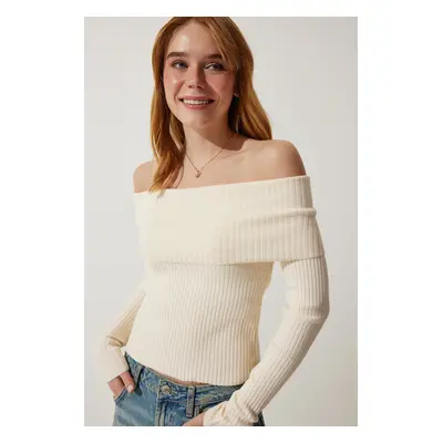 Happiness İstanbul Women's Cream Madonna Collar Knitwear Sweater